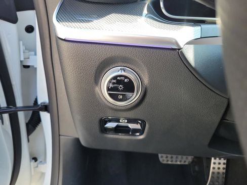 Used 2024 Mercedes-Benz CLE 300 4MATIC Coupe image 23