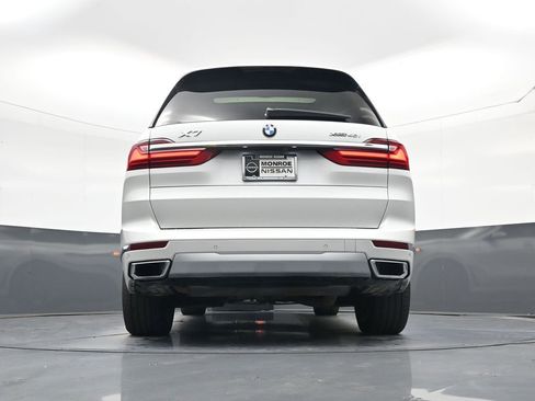 Used 2021 BMW X7 xDrive40i w/ Premium Package AWD/4WD image 22