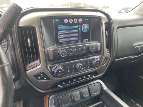 Used 2017 Chevrolet Silverado 3500 High Country w/ Duramax Plus Package image 20