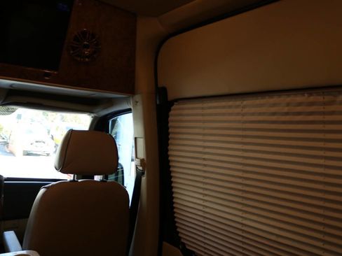 Used 2015 Mercedes-Benz Sprinter 3500 image 98