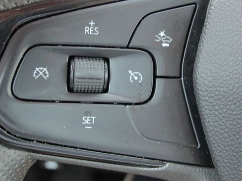 Used 2024 Chevrolet TrailBlazer LS w/ LS Convenience Package FWD image 18
