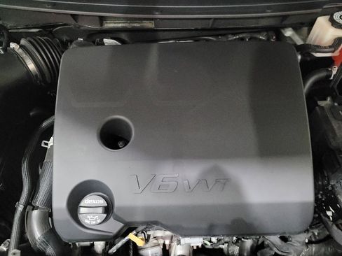 Used 2019 Buick Enclave Avenir w/ Avenir Technology Package image 30