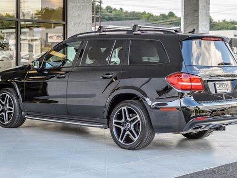 Used 2018 Mercedes-Benz GLS 550 4MATIC w/ Offroad Package image 7