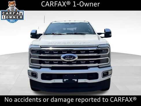 Used 2023 Ford F350 Platinum AWD/4WD image 2