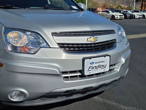 Used 2013 Chevrolet Captiva Sport LT w/ Convenience Package FWD image 9