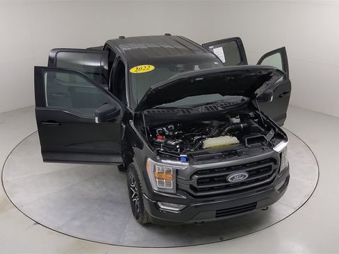 Certified 2022 Ford F150 XLT w/ Equipment Group 302A High image 46