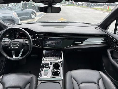 Used 2023 Audi Q7 2.0T Premium Plus w/ Premium Plus Package AWD/4WD image 9