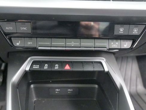 Used 2023 Audi A3 2.0T Premium image 13