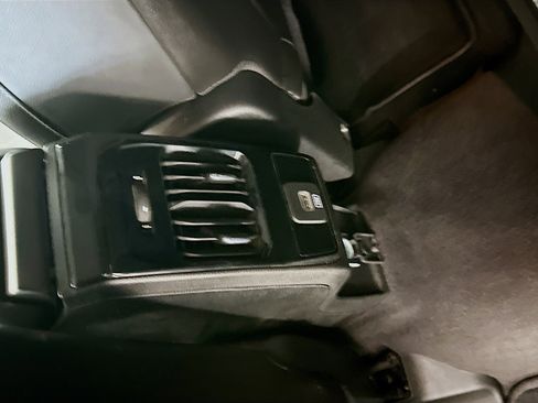 Used 2022 Jeep Compass Latitude image 27