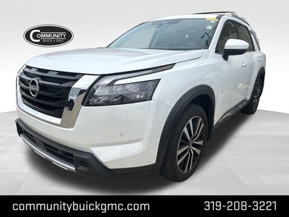 Used 2025 Nissan Pathfinder Platinum w/ Cargo Package