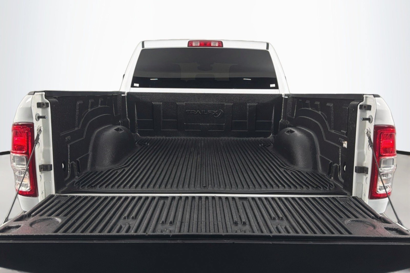 Used 2023 RAM 2500 Big Horn w/ Level 1 Equipment Group AWD/4WD image 25