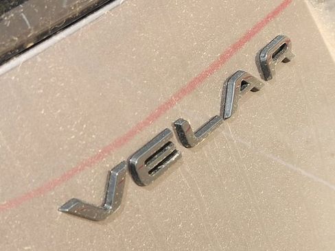 New 2026 Land Rover Range Rover Velar Dynamic SE image 8