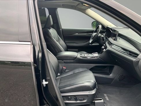 Used 2023 INFINITI QX60 Sensory w/ Cargo Package AWD/4WD image 14