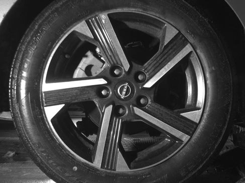 Used 2025 Nissan Sentra SV image 15