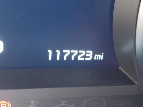 Used 2022 Kia Telluride SX w/ SX Prestige Package image 34