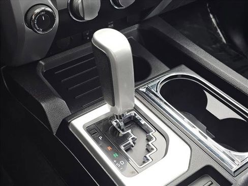 Used 2016 Toyota Tundra SR5 image 28