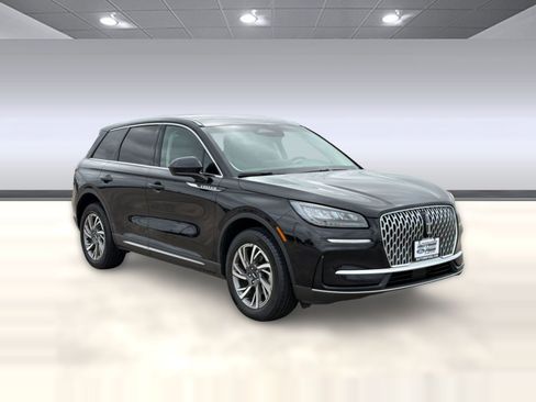 Used 2023 Lincoln Corsair FWD image 7
