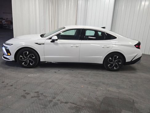 Used 2025 Hyundai Sonata SEL image 3
