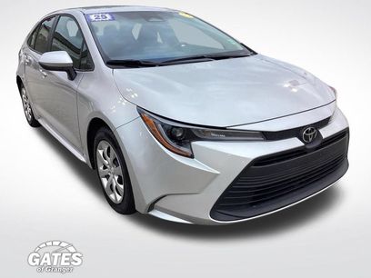 Used 2025 Toyota Corolla LE