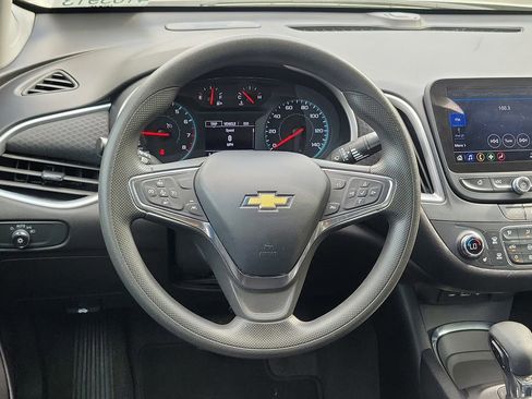 Used 2023 Chevrolet Malibu LT FWD image 24