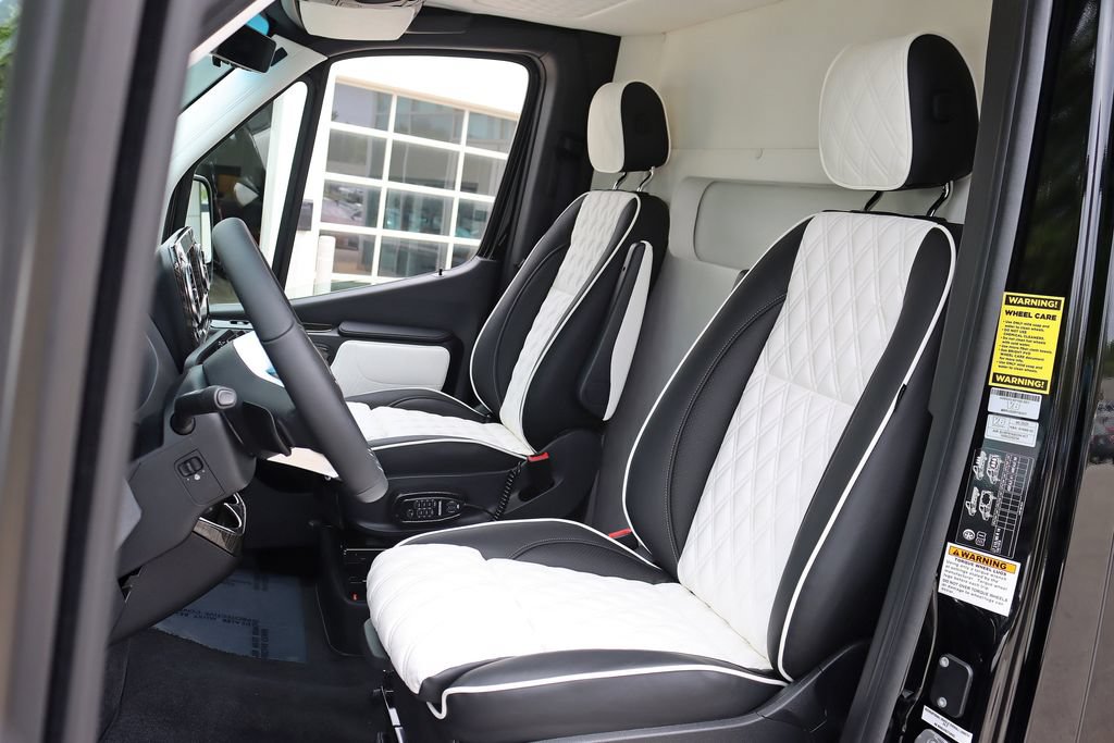 Used 2026 Mercedes-Benz Sprinter 3500 image 26