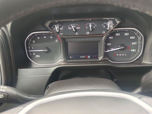 Certified 2022 GMC Sierra 2500 SLT w/ SLT Convenience Package AWD/4WD image 16