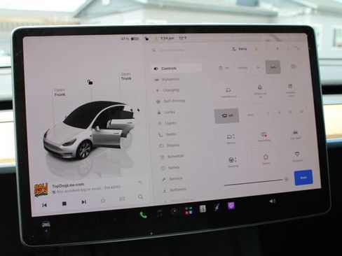 Used 2023 Tesla Model Y Long Range AWD/4WD image 21