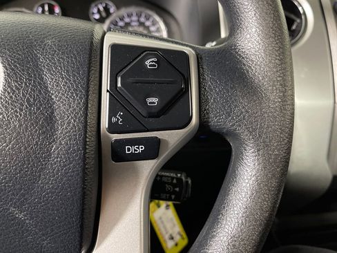 Used 2016 Toyota Tundra SR5 w/ SR5 Upgrade Package image 27