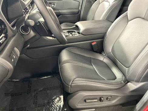 Used 2024 Honda Pilot Touring image 21