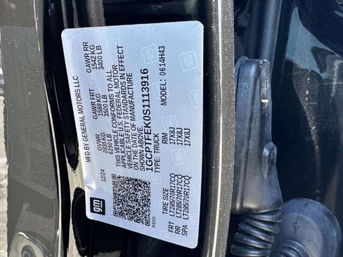 Used 2025 Chevrolet Colorado ZR2 w/ Midnight Edition image 30