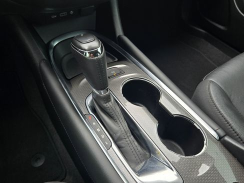 Used 2020 Chevrolet Malibu LT w/ Leather Package image 30