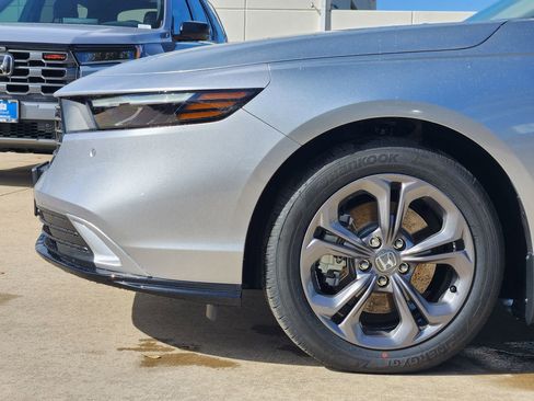 New 2026 Honda Accord EX-L image 5