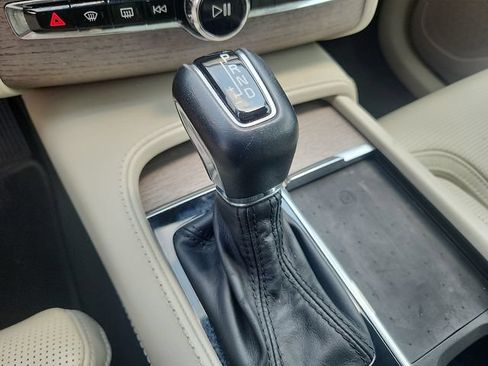 Used 2021 Volvo XC90 T6 Inscription AWD/4WD image 15