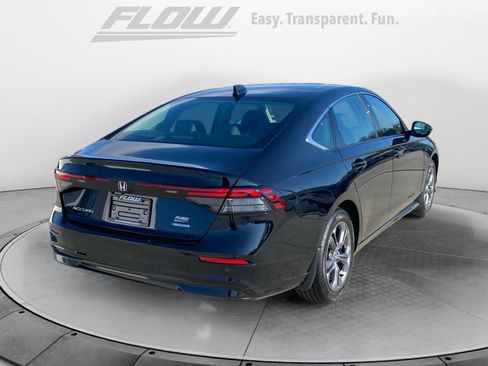 Certified 2025 Honda Accord EX-L image 9