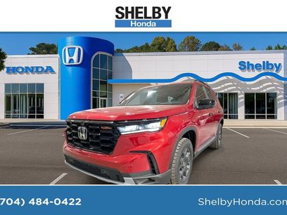 New 2025 Honda Pilot TrailSport