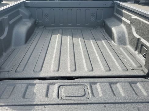 New 2026 Jeep Gladiator Sport image 9