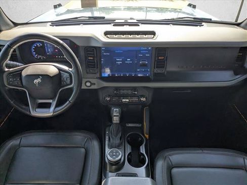 Used 2023 Ford Bronco Badlands AWD/4WD image 18