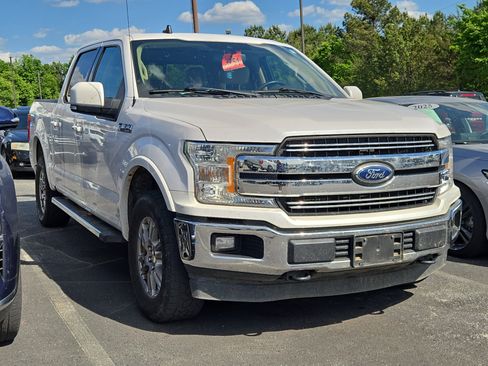 Used 2019 Ford F150 Lariat w/ Equipment Group 501A Mid AWD/4WD image 3