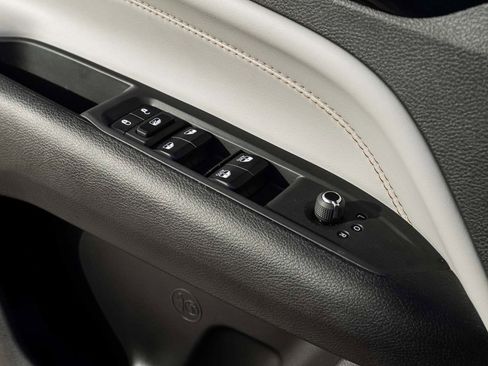 Used 2026 Jeep Compass Limited image 12