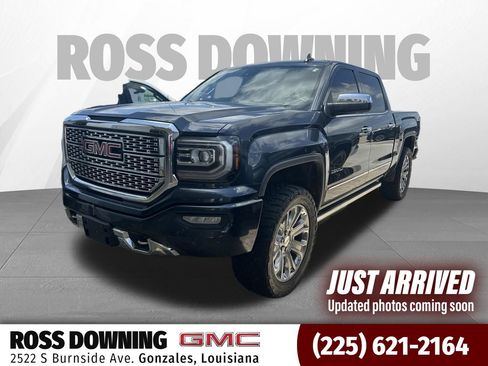 Used 2017 GMC Sierra 1500 Denali w/ Denali Ultimate Package AWD/4WD image 1