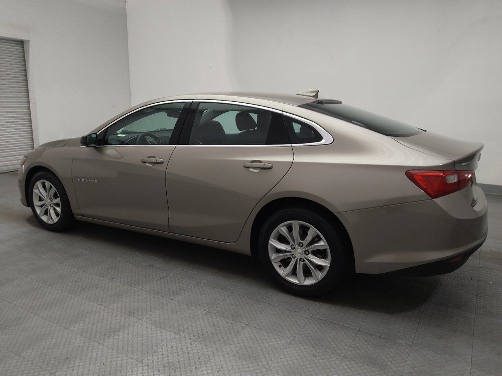 Used 2025 Chevrolet Malibu LT FWD image 3