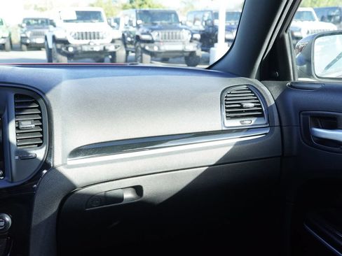 Used 2021 Chrysler 300 S RWD image 29