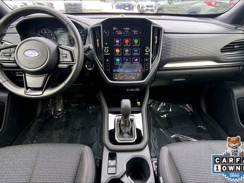 Certified 2025 Subaru Forester Premium image 15