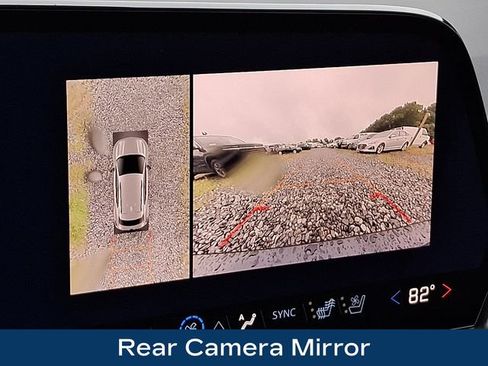 Used 2025 Chevrolet Equinox EV RS w/ Convenience Package II AWD/4WD image 13