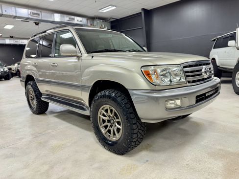 Used 2006 Toyota Land Cruiser image 1