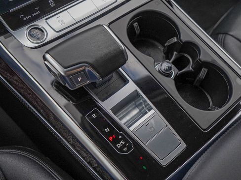 Certified 2022 Audi Q7 3.0T Prestige image 18