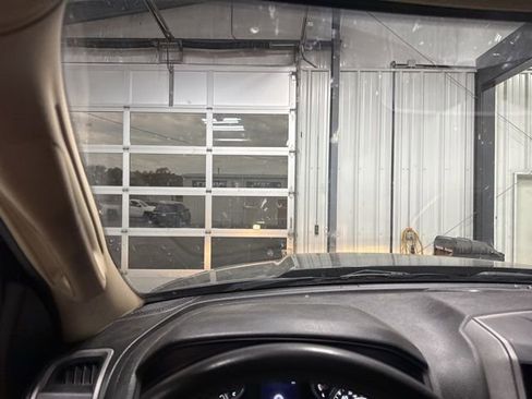 Used 2020 RAM 2500 Tradesman w/ Chrome Appearance Group image 7