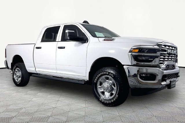 Used 2025 RAM 2500 Tradesman AWD/4WD image 3