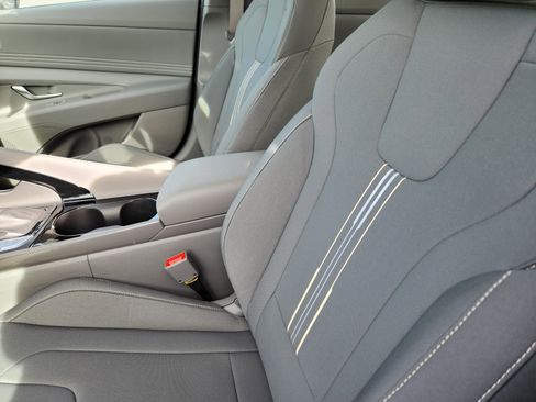 New 2026 Hyundai Elantra Sport FWD image 14
