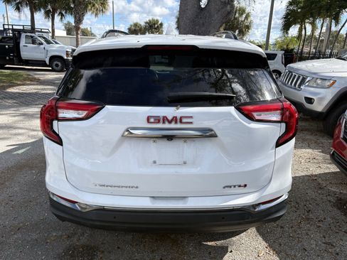 Used 2022 GMC Terrain AT4 w/ Infotainment Package II image 6